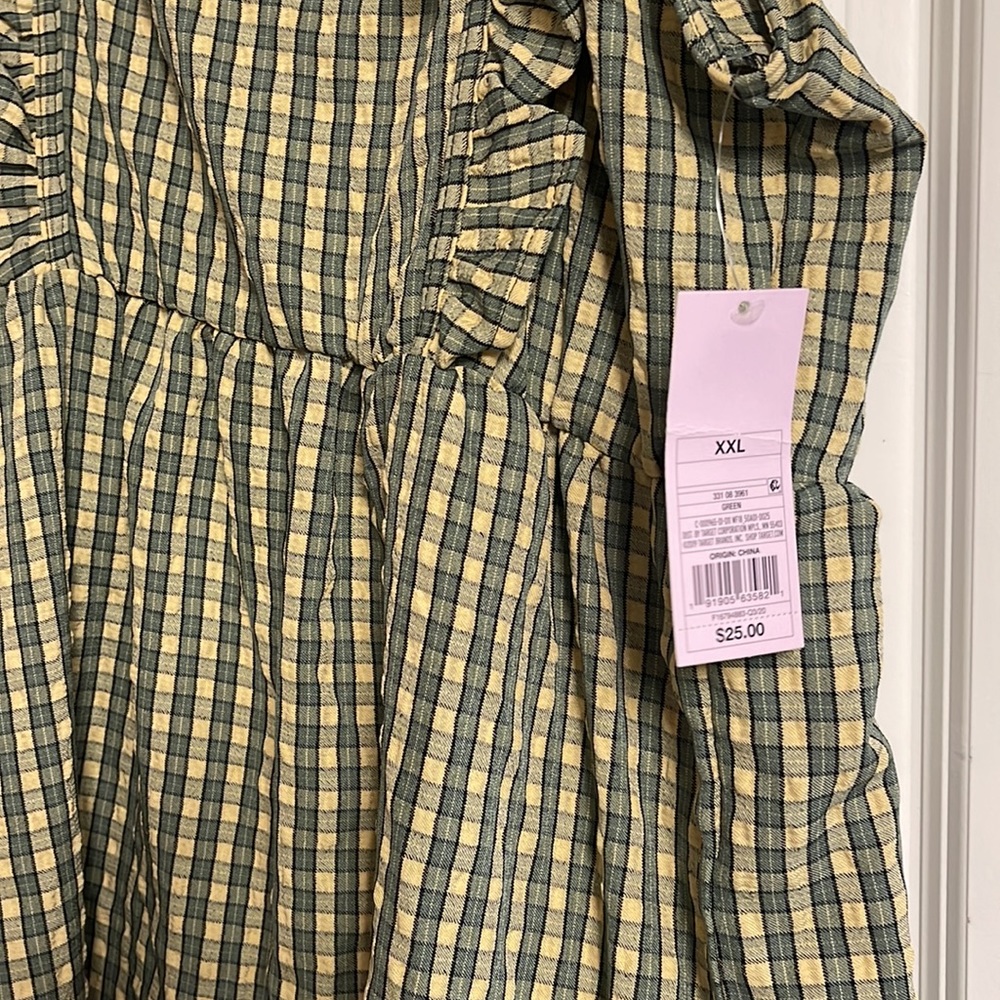 Dress - Picture 2 of 2